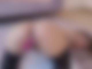 Lenna's Live Sex Cam Show