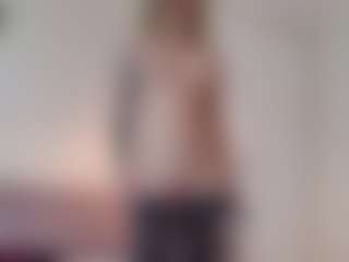 Lenna's Live Sex Cam Show
