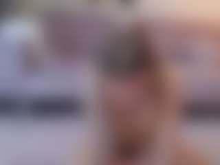 Live cam show with Lenna - Brown Hair on Mixed Magazine Live