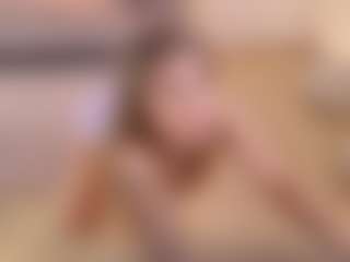 Live cam show with Lenna - Flashing on Dare Cams