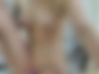 Lenna's Live Sex Cam Show