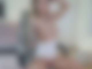 Lenna's Live Sex Cam Show