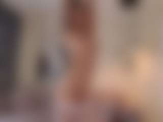 Lenna's Live Sex Cam Show