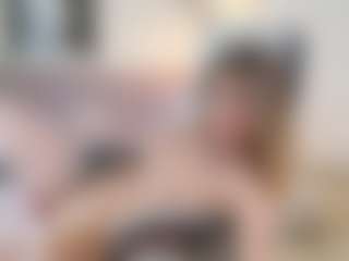 Lenna's Live Sex Cam Show