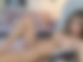Live cam show with Lenna - Big Ass on Chatstar