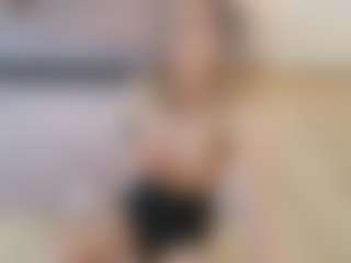 Show Live Sex Cam Lenna