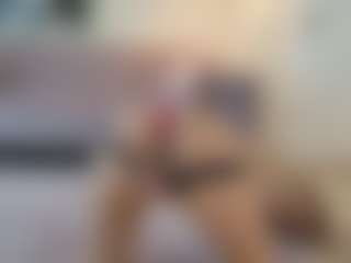 Lenna's Live Sex Cam Show