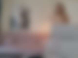 Lenna's Live Sex Cam Show