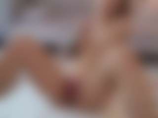 Lenna's Live Sex Cam Show