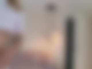 Lenna's Live Sex Cam Show