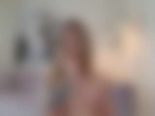 Lenna's Live Sex Cam Show