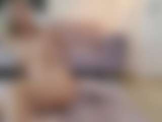 Lenna's Live Sex Cam Show