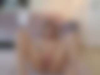 Lenna's Live Sex Cam Show