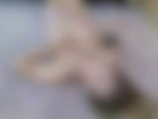 Lenna's Live Sex Cam Show