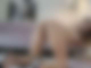 Lenna's Live Sex Cam Show
