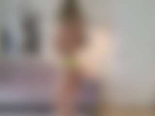 Lenna's Live Sex Cam Show