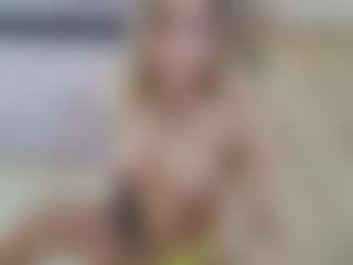 Lenna's Live Sex Cam Show