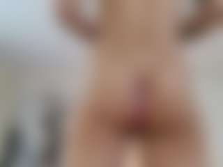 Lenna's Live Sex Cam Show