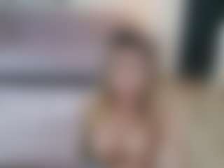 Lenna's Live Sex Cam Show