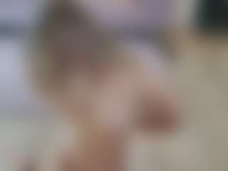 Lenna's Live Sex Cam Show