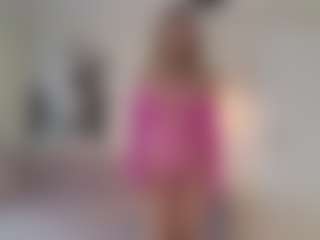 Lenna's Live Sex Cam Show