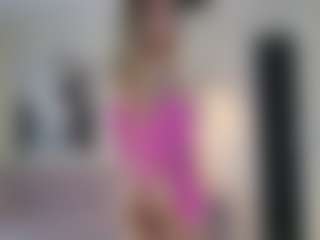 Lenna's Live Sex Cam Show