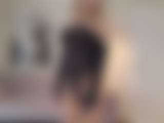 Lenna's Live Sex Cam Show
