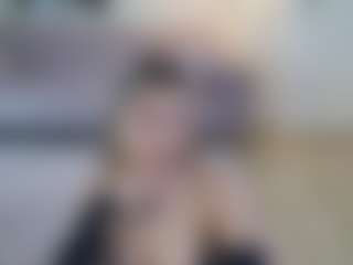 Lenna's Live Sex Cam Show
