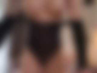 Lenna's Live Sex Cam Show