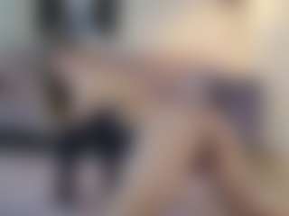 Lenna's Live Sex Cam Show