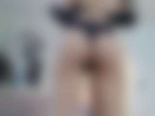 Lenna's Live Sex Cam Show