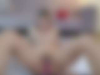 Lenna's Live Sex Cam Show