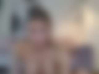 Lenna's Live Sex Cam Show