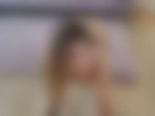 Lenna's Live Sex Cam Show