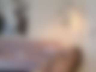 Live cam show with Lenna - Big Tits on liverealitysex.com