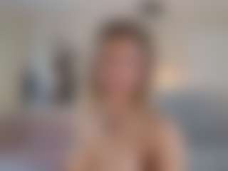 Lenna's Live Sex Cam Show