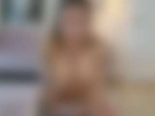 Lenna's Live Sex Cam Show