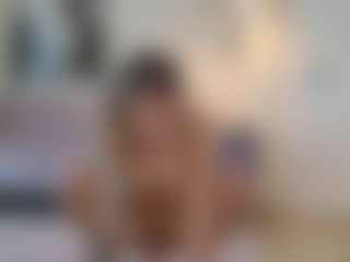 Lenna's Live Sex Cam Show