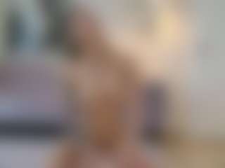 Lenna's Live Sex Cam Show