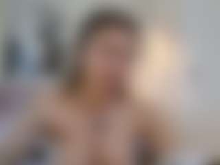 Lenna's Live Sex Cam Show