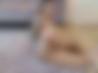 Lenna's Live Sex Cam Show