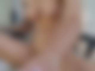 Lenna's Live Sex Cam Show
