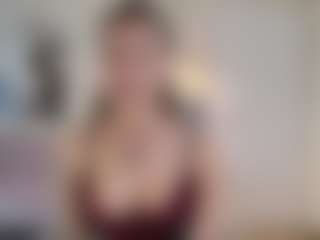 Lenna's Live Sex Cam Show