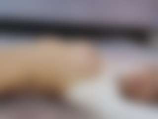 Lenna's Live Sex Cam Show