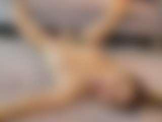 Lenna's Live Sex Cam Show