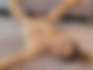 Lenna's Live Sex Cam Show