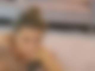 Live cam show with Lenna - Big Ass on SxyPornLive