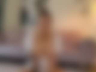 Lenna's Live Sex Cam Show