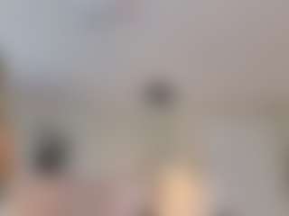 Lenna's Live Sex Cam Show
