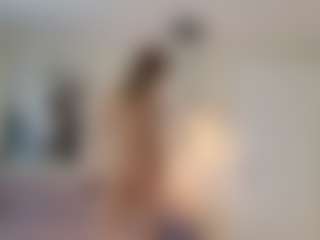 Lenna's Live Sex Cam Show